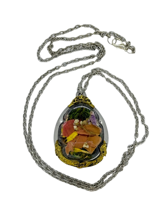 Field of Flowers Necklace 5